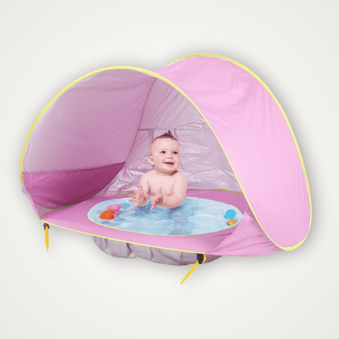 Tenda com Proteção Solar e Piscina