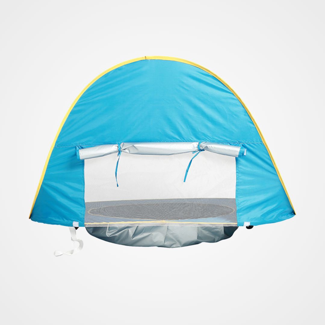 Tenda com Proteção Solar e Piscina