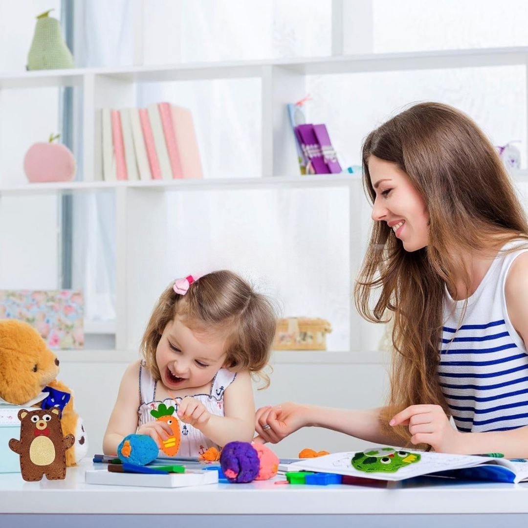 Kit de Costura Infantil – Crie Seus Próprios Bichinhos